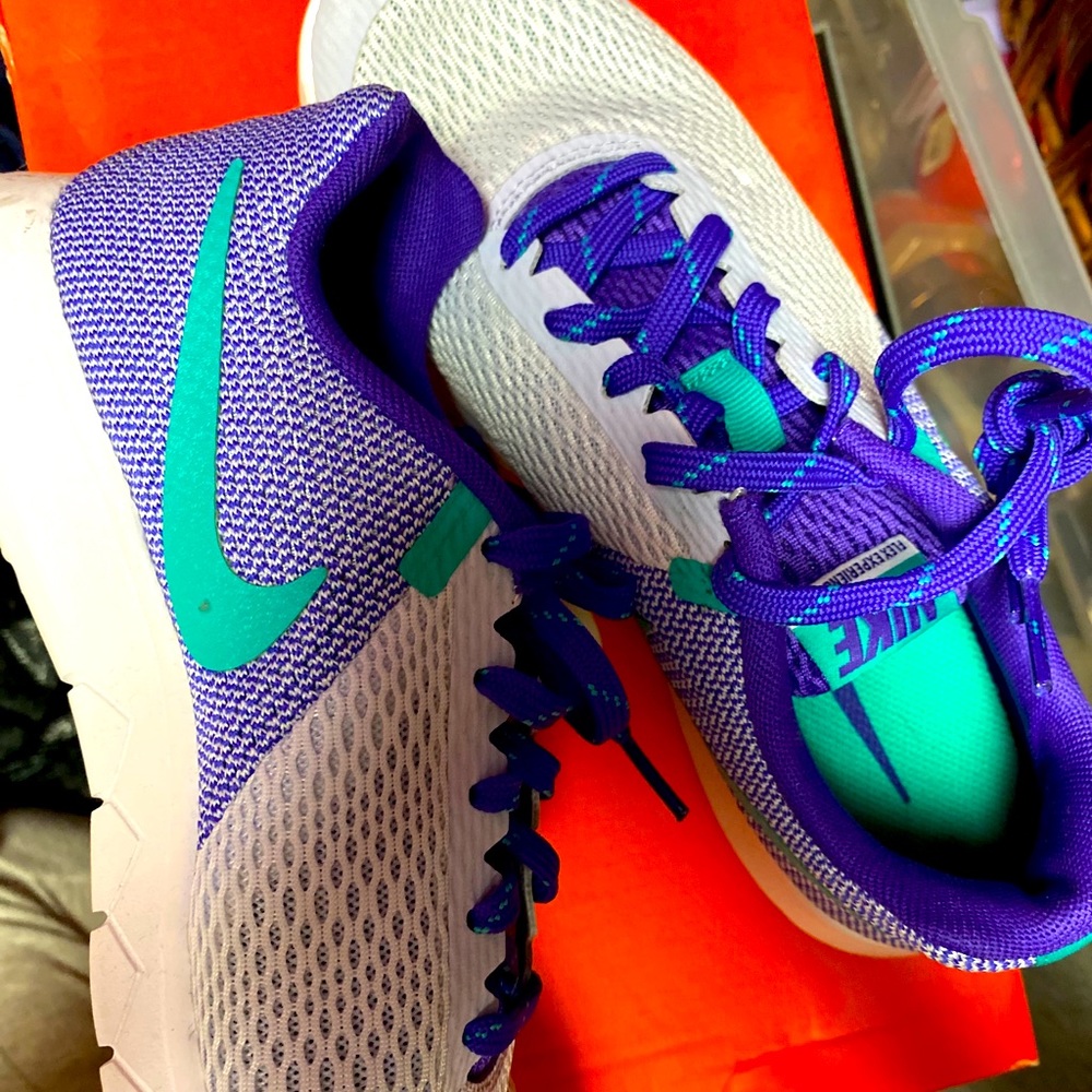 Women’s Nike Flex experience RN 5